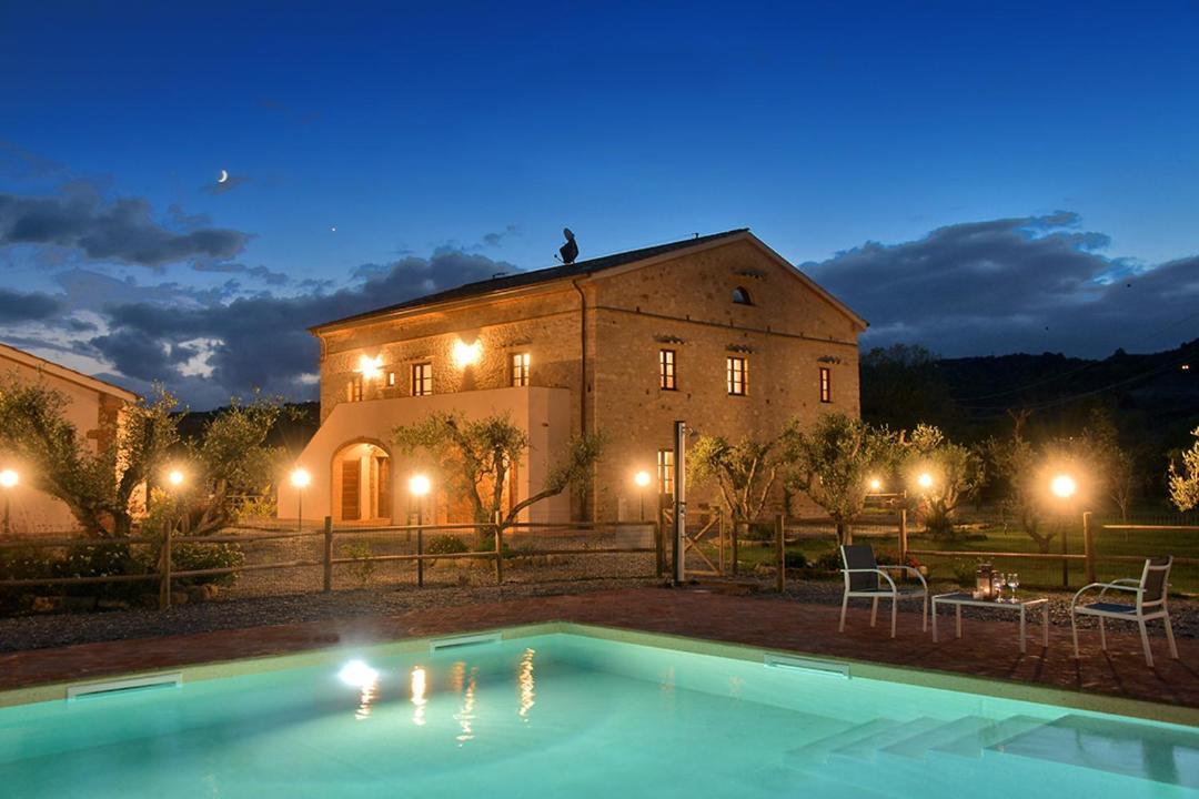 Podere La Querciola グアルディスタッロ エクステリア 写真