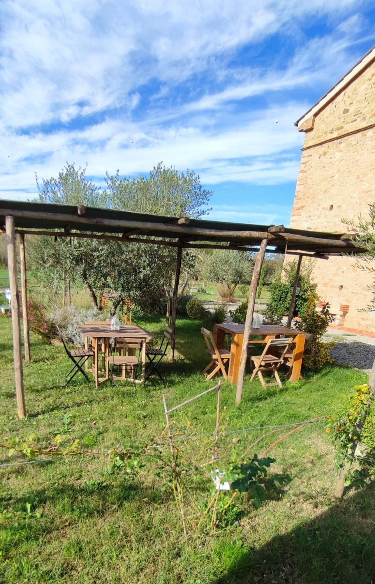Podere La Querciola グアルディスタッロ エクステリア 写真
