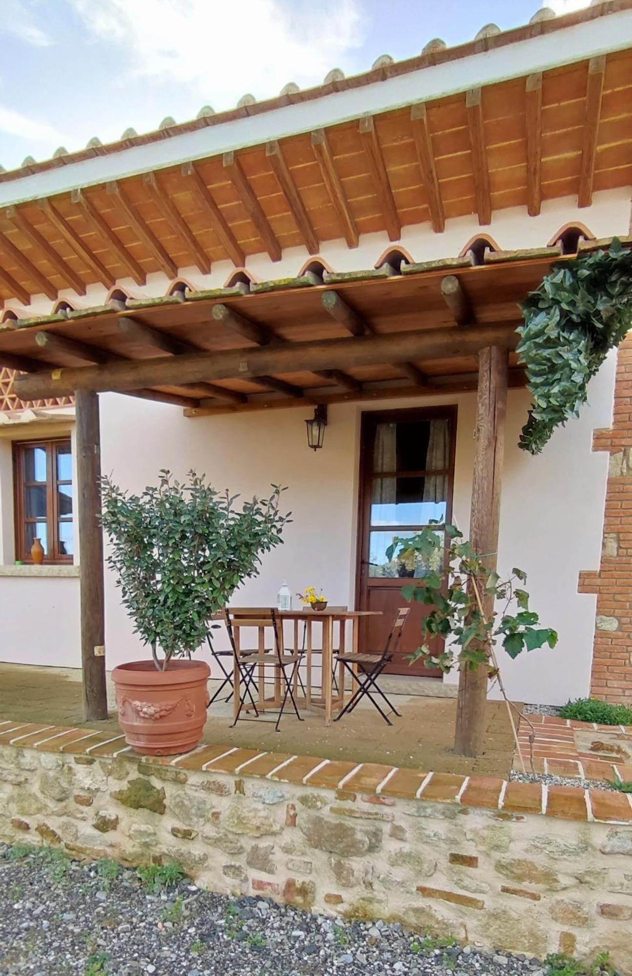 Podere La Querciola グアルディスタッロ エクステリア 写真
